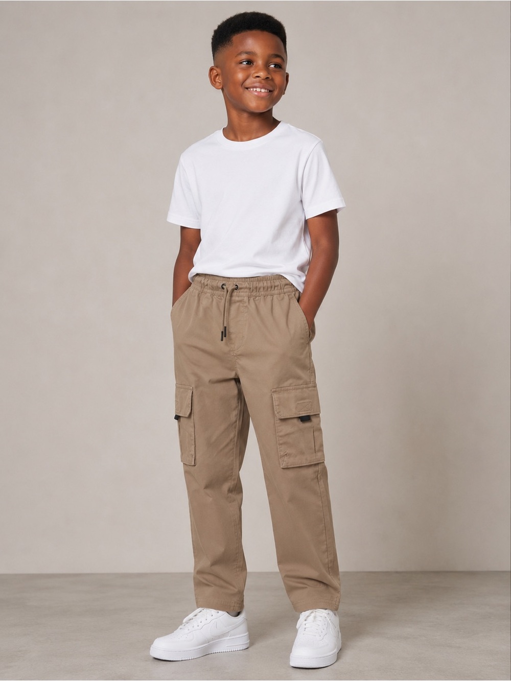 Old Navy Boys' Built-In Flex Tapered Cargo Quick Dry Pants — Khaki Size 8